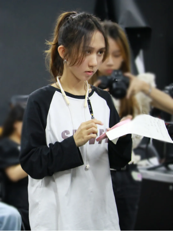 59e162b82fe647f4923e5535acb8ca5f.png
