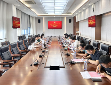 学校团委理论学习中心组召开2025年第一季度 专题学习会